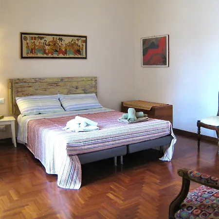Agnolo First Two Bedrooms Close To Duomo Florence